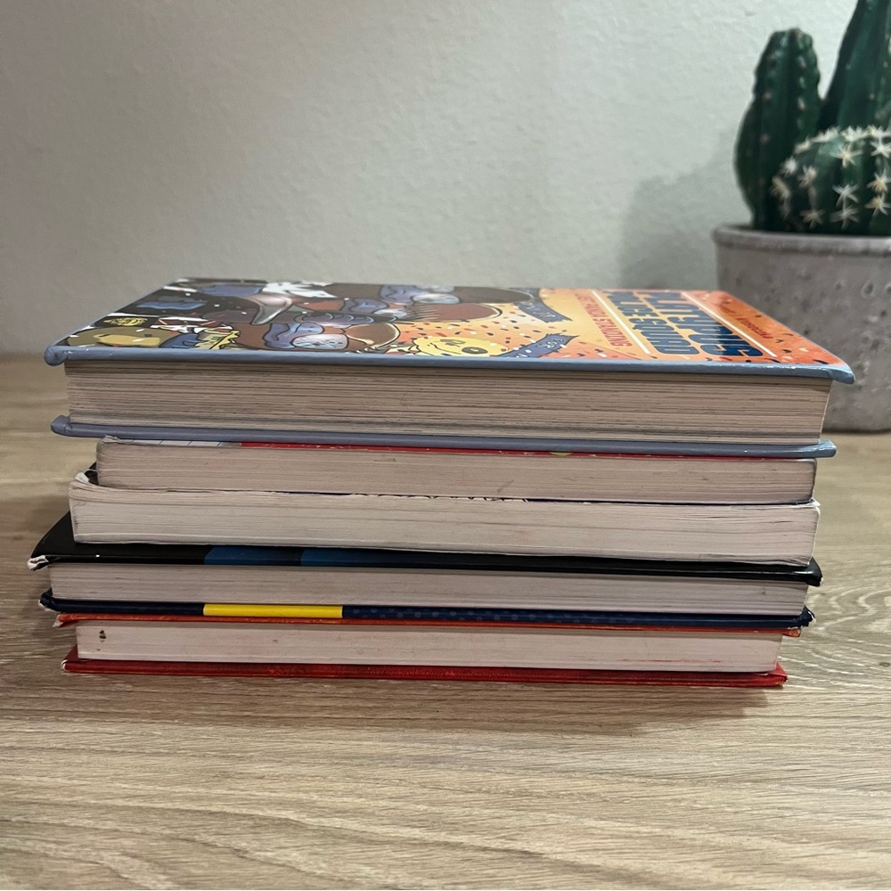 Boys Graphic Novel Book Lot Dog Man Wimpy Kid 5 Book Set Grades 3-6 - Picture 14 of 15